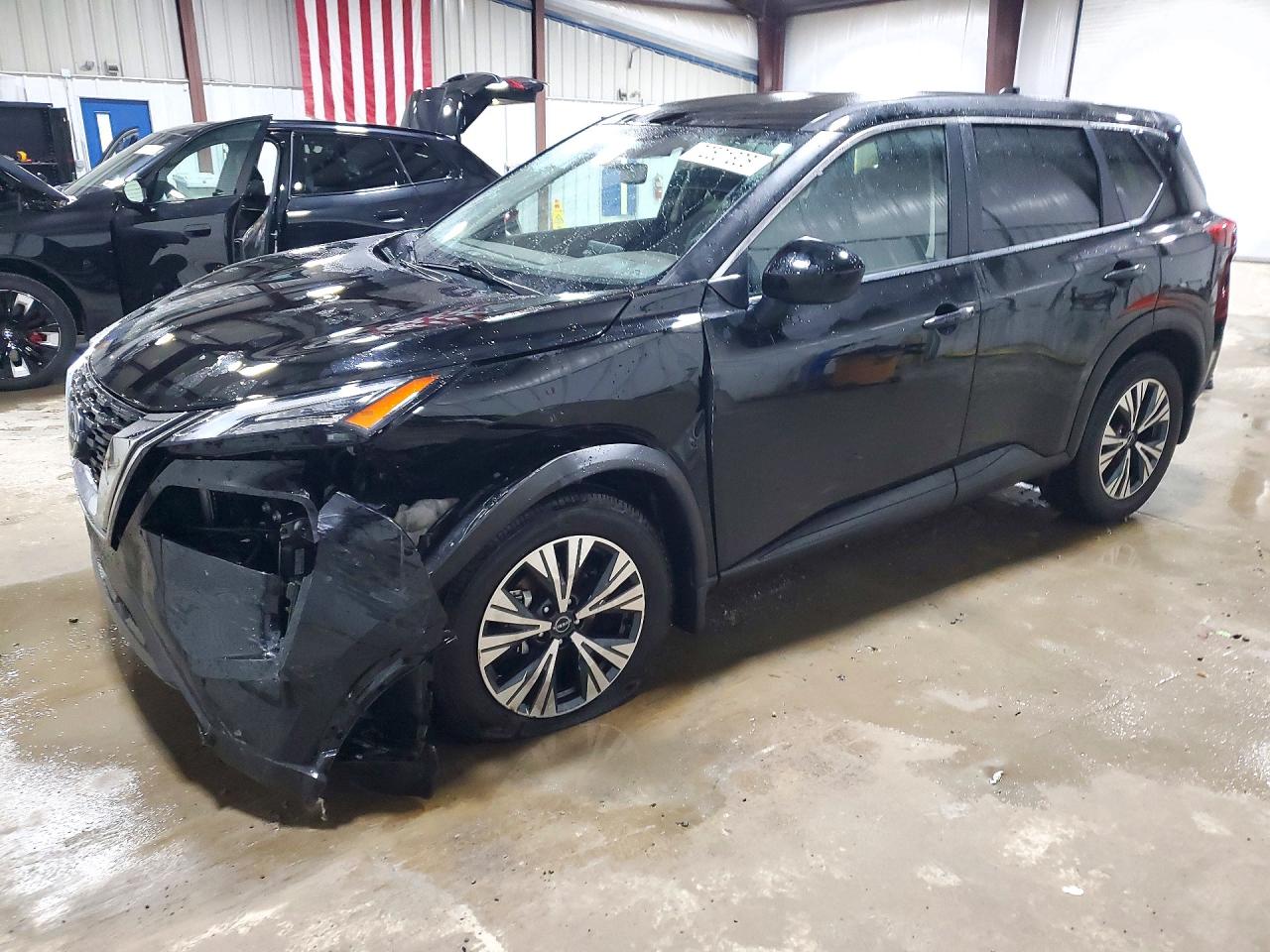 2023 NISSAN ROGUE SV — Front 3/4