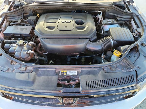 2017 DODGE DURANGO GT — Engine bay