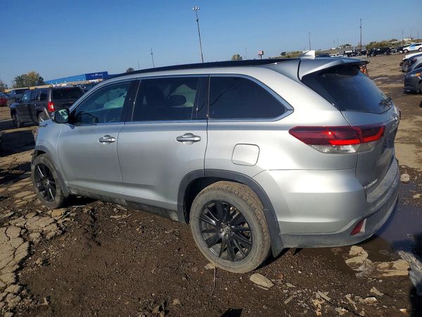2019 TOYOTA HIGHLANDER SE/XLE — DSRA