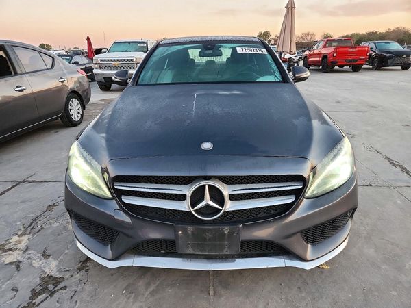 2016 MERCEDES-BENZ C C300