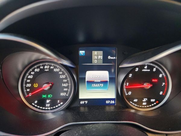 2016 MERCEDES-BENZ C C300