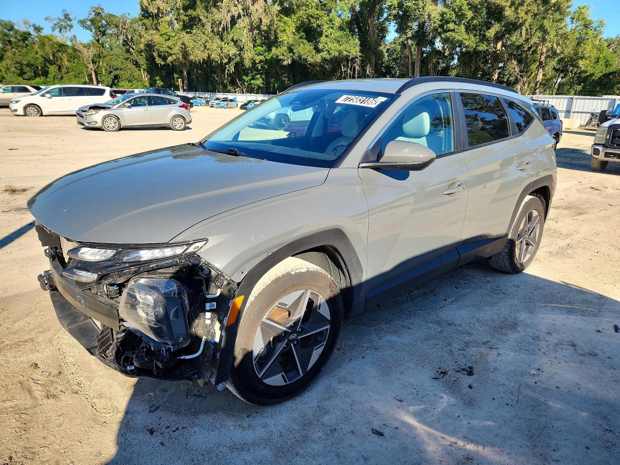 2026 HYUNDAI TUCSON SEL, SEL Plus — Front 3/4