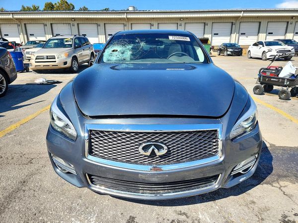 2015 INFINITI Q70 — DIRF