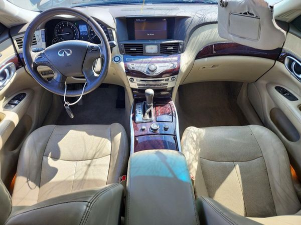 2015 INFINITI Q70 — CKPT