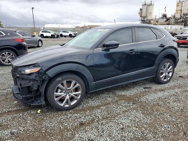 2021 MAZDA CX30 Select Package — Front 3/4
