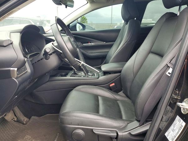 2021 MAZDA CX30 Select Package — DENT