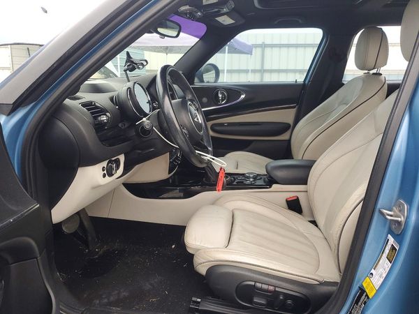 2016 MINI COOPER — DENT