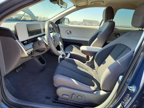 2024 HYUNDAI IONIQ SE — DENT