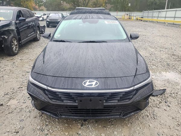 2025 HYUNDAI ELANTRA SE — DIRF