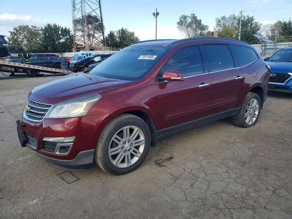 2015 CHEVROLET TRAVERSE 1LT — Front 3/4