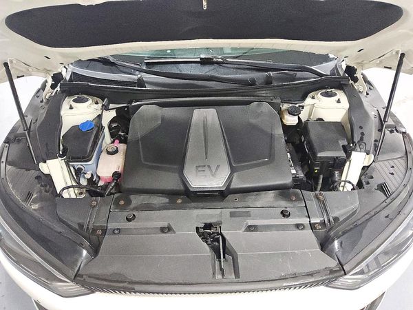 2023 KIA EV6 Light, Wind — Engine bay