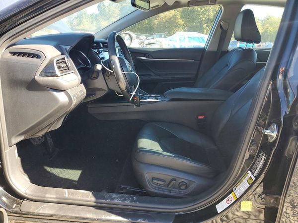 2018 TOYOTA CAMRY XSE — DENT