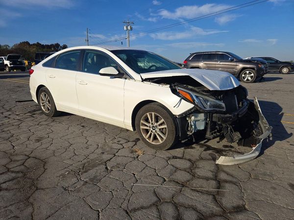 2015 HYUNDAI SONATA SE, ECO — Passenger 3/4