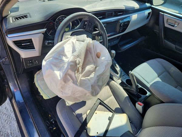 2015 TOYOTA COROLLA L/LE — CKPT