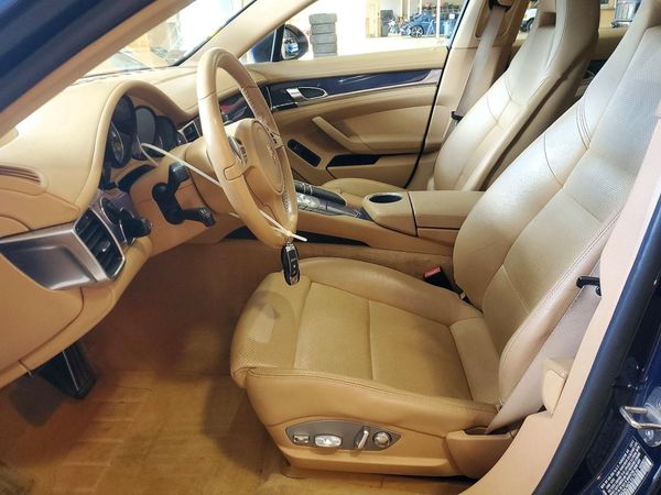 2012 PORSCHE PANAMERA Base (2WD), 4 (4WD) — DENT