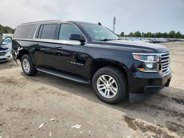 2020 CHEVROLET SUBURBAN LT — Passenger 3/4