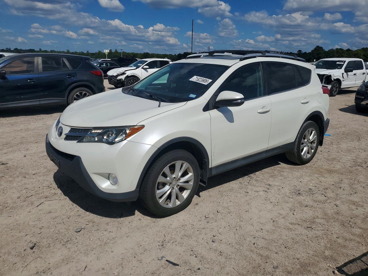 2013 TOYOTA RAV4 High — Front 3/4
