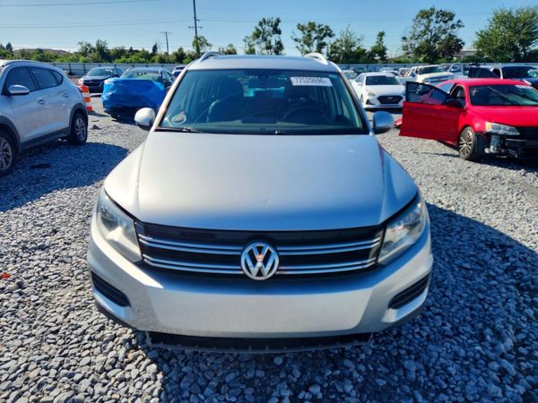 2017 VOLKSWAGEN TIGUAN Wolfsburg — DIRF