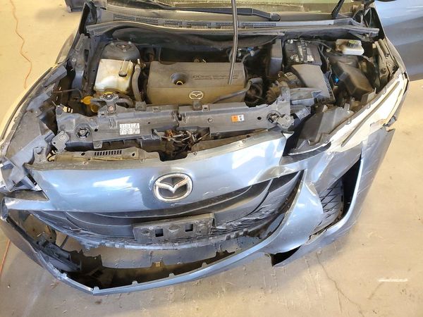 2012 MAZDA 5 Sport/GX — Engine bay