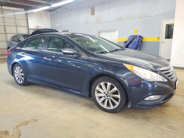 2014 HYUNDAI SONATA — Passenger 3/4