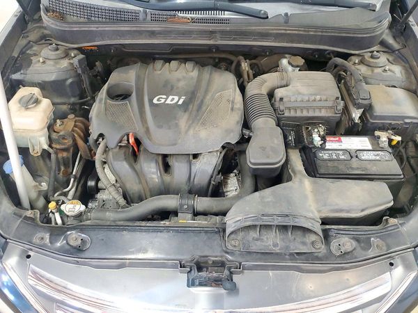 2014 HYUNDAI SONATA — Engine bay