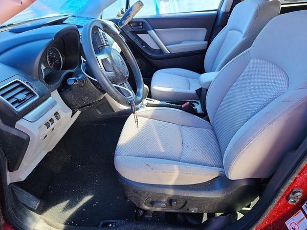 2018 SUBARU FORESTER Premium+CWP — DENT