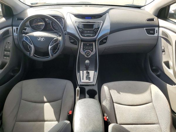 2013 HYUNDAI ELANTRA — CKPT