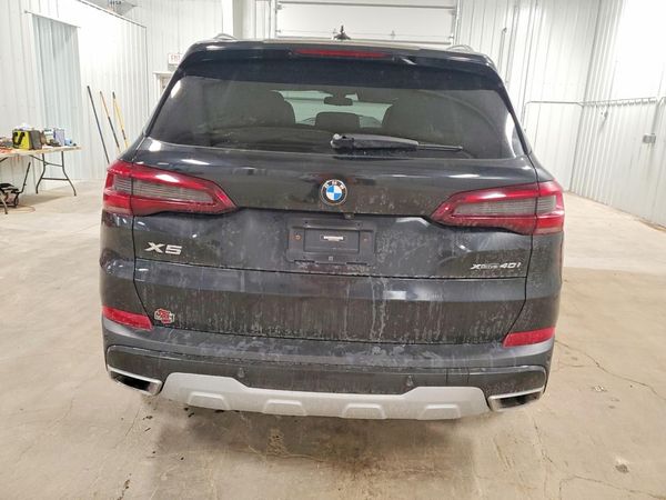 2023 BMW X5 xDrive40i