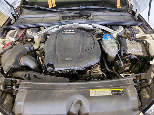 2017 AUDI A4 quattro Premium Plus — Engine bay