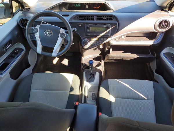 2013 TOYOTA PRIUS — CKPT