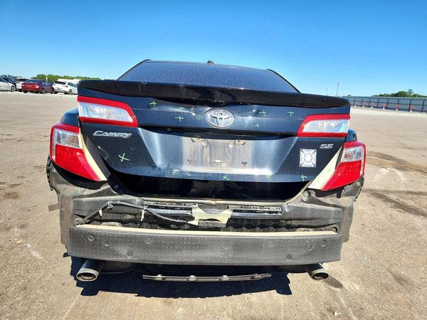 2014 TOYOTA CAMRY — DIRR