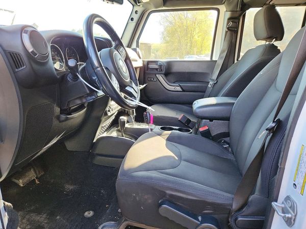 2017 JEEP WRANGLER Unlimited Sport — DENT