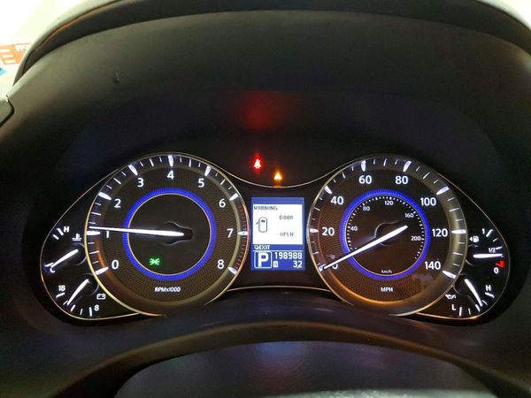 2012 INFINITI QX56 — ODOM