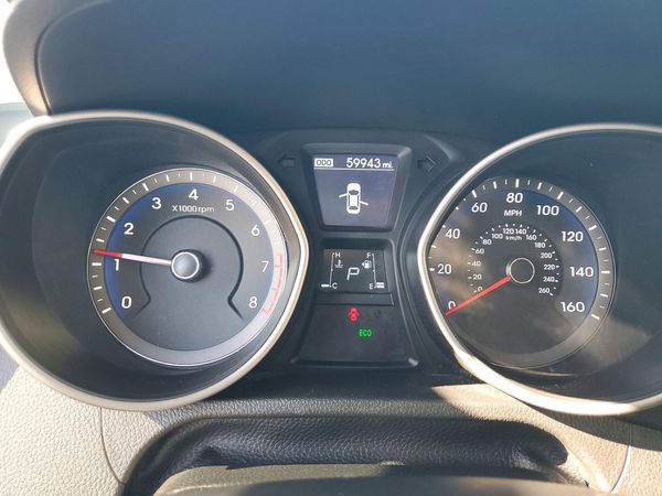 2017 HYUNDAI ELANTRA — ODOM