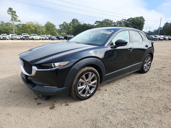 2021 MAZDA CX-30 Select Package — Front 3/4