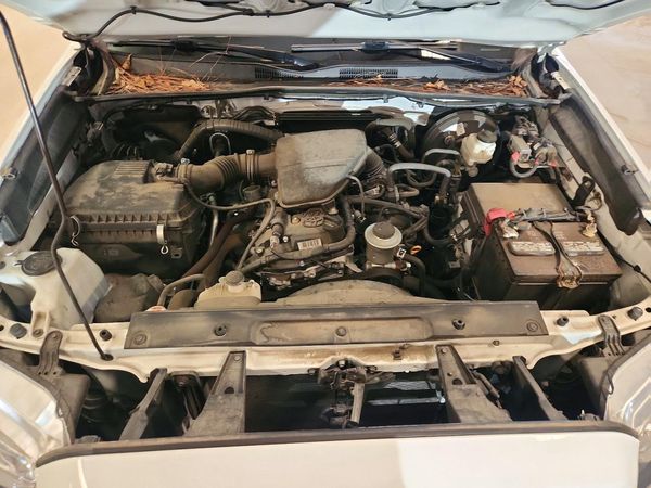 2021 TOYOTA TACOMA SR5 — Engine bay