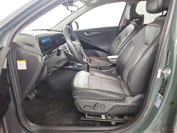 2023 KIA NIRO Wind — DENT