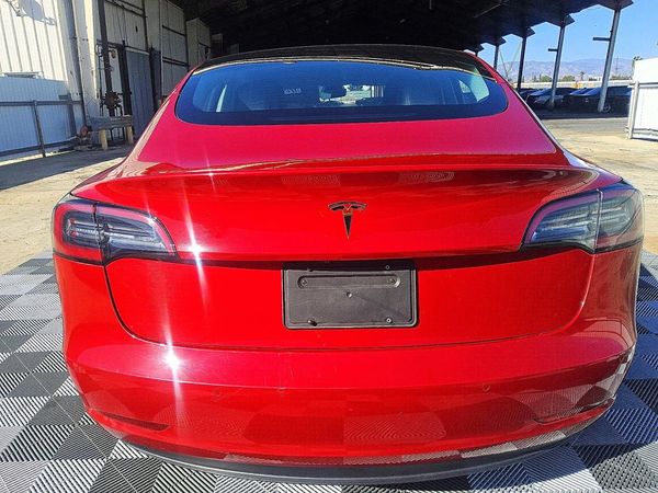 2022 TESLA MODEL 3 — DIRR