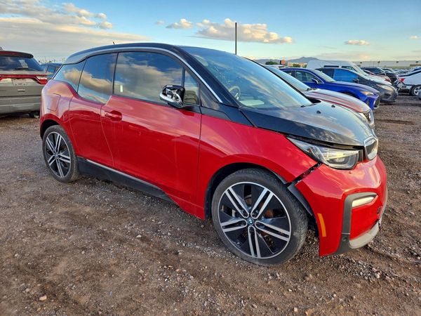 2018 BMW I SERIES — Passenger 3/4
