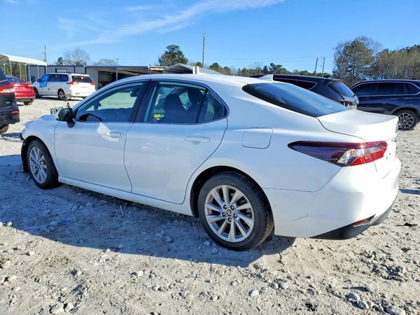 2022 TOYOTA CAMRY