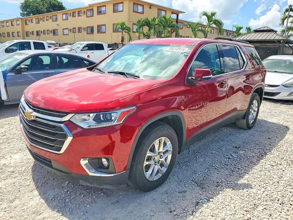 2021 CHEVROLET TRAVERSE LT — Front 3/4