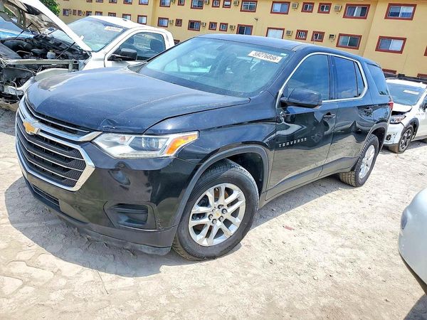2019 CHEVROLET TRAVERSE LS — Front 3/4