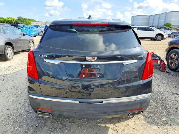 2018 CADILLAC XT5 Premium Luxury — DIRR