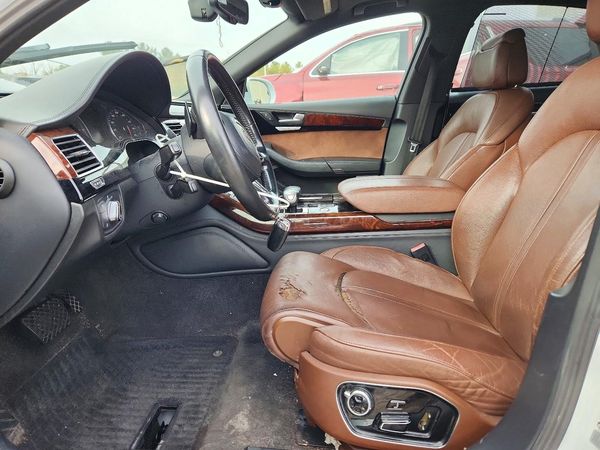 2013 AUDI A8 L — DENT