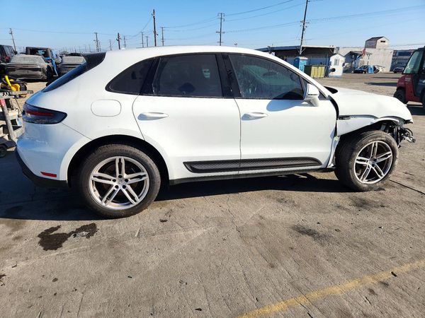 2024 PORSCHE MACAN Macan, Macan T