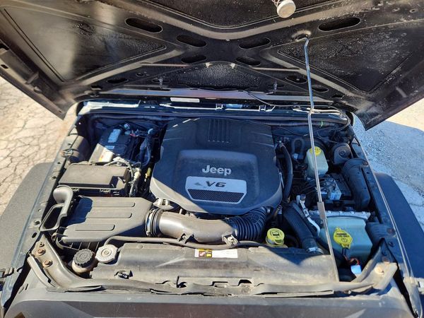 2014 JEEP WRANGLER SPORT 4X4 — Engine bay