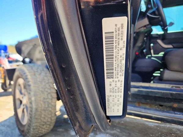 2014 JEEP WRANGLER SPORT 4X4 — VINS