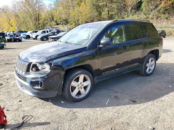 2014 JEEP COMPASS Latitude — Front 3/4