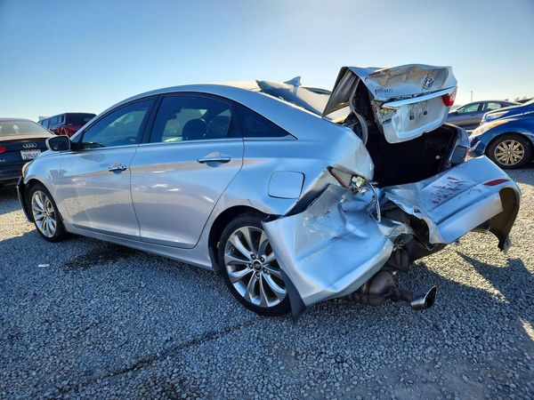 2012 HYUNDAI SONATA Middle level