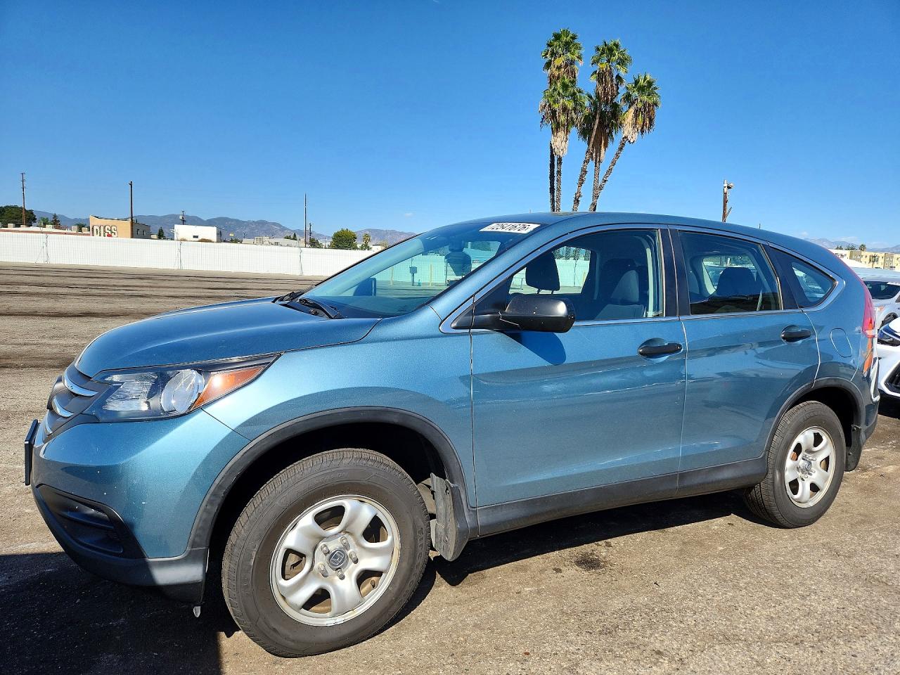 2014 HONDA CRV LX — Front 3/4